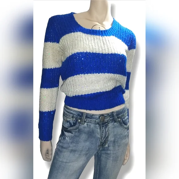 Sweater small medium - Picture 2 of 3